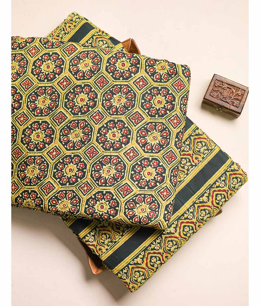 PURE COTTON PRINTED FABRIC