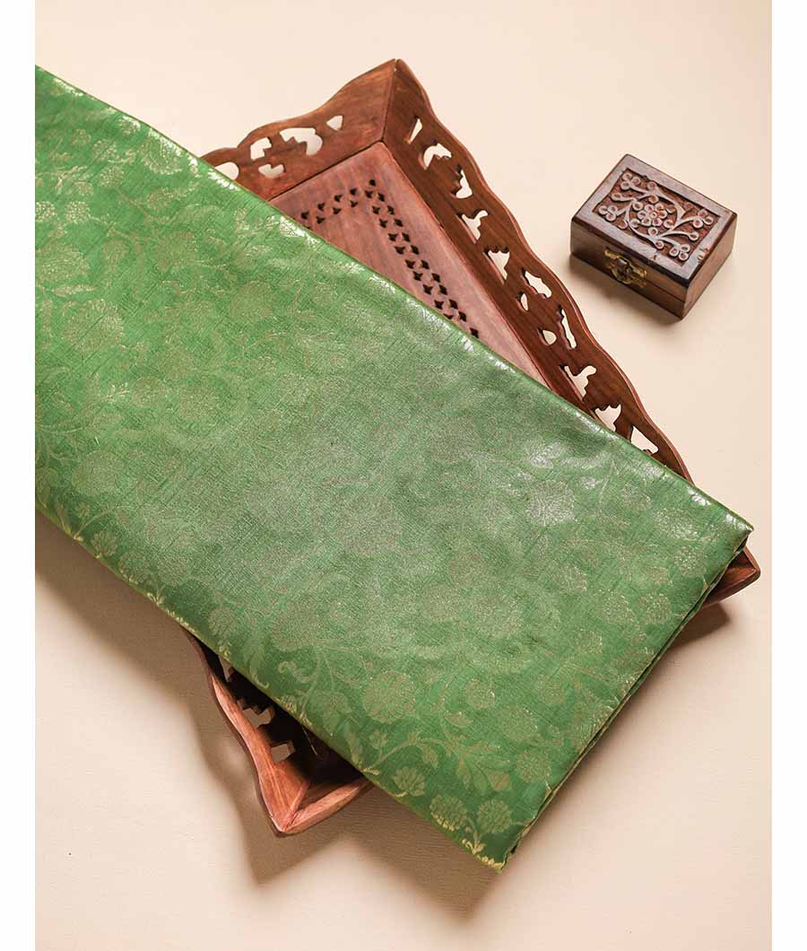 ROYAL BANARASI LINEAGE FABRIC