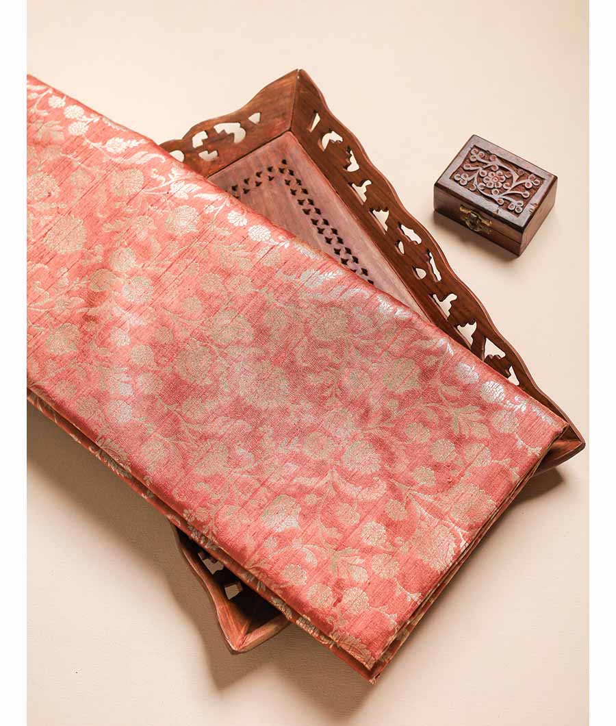 ROYAL BANARASI LINEAGE FABRIC