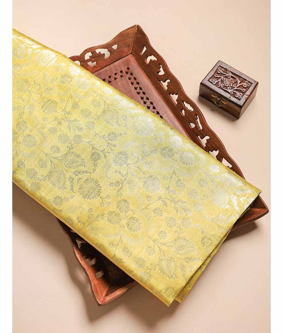 ROYAL BANARASI LINEAGE FABRIC
