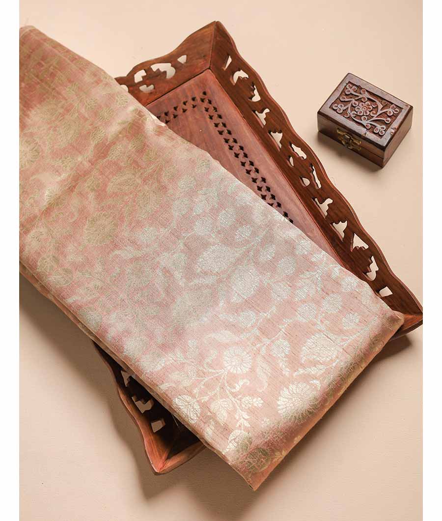 ROYAL BANARASI LINEAGE FABRIC