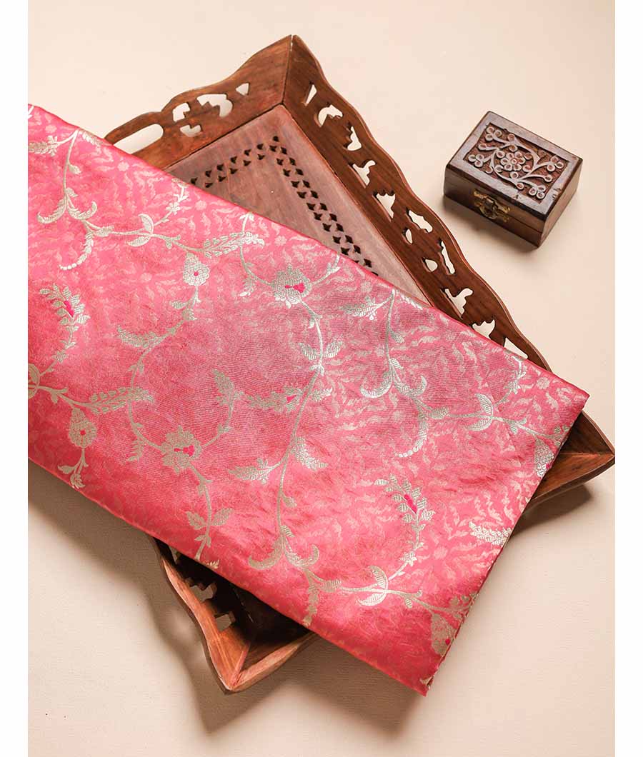 ROYAL BANARASI LINEAGE FABRIC