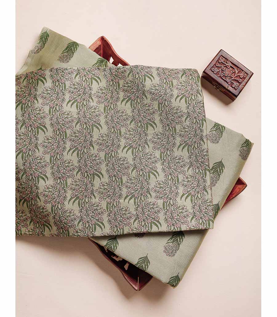 MUL CHANDERI BLOCK PRINTED FABRIC