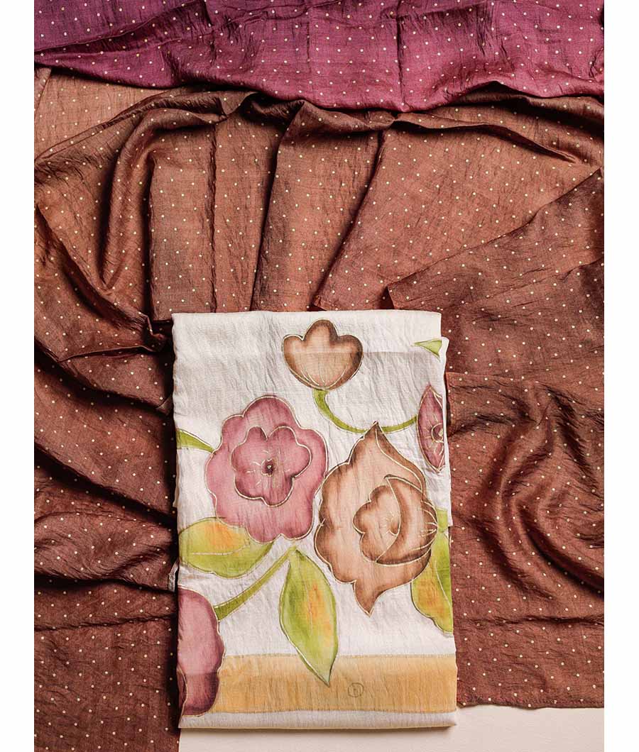 GULZAR'E'MOGRA - BRUSH PAINTED MOGRA CHANDERI SUIT SET