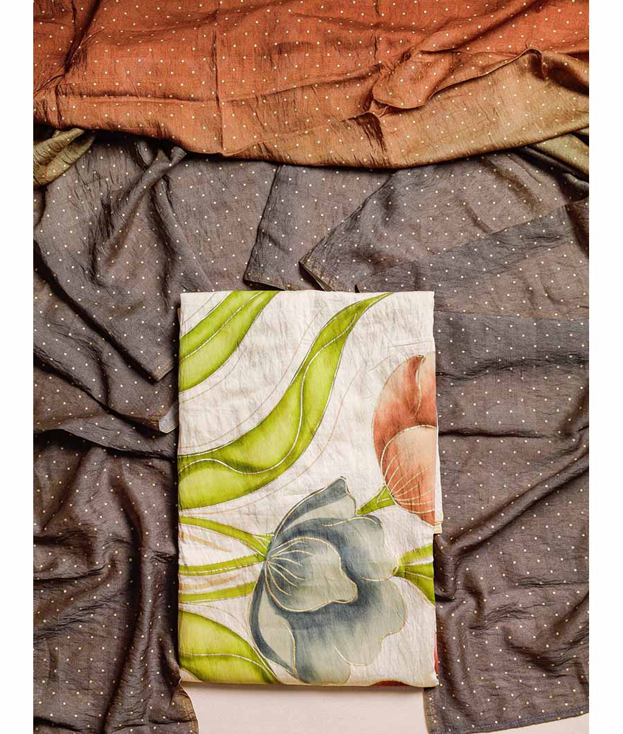 GULZAR'E'MOGRA - BRUSH PAINTED MOGRA CHANDERI SUIT SET