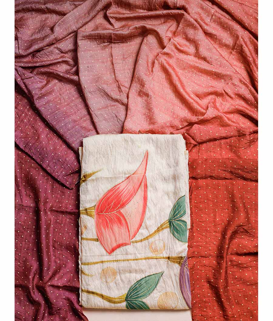 GULZAR'E'MOGRA - BRUSH PAINTED MOGRA CHANDERI SUIT SET
