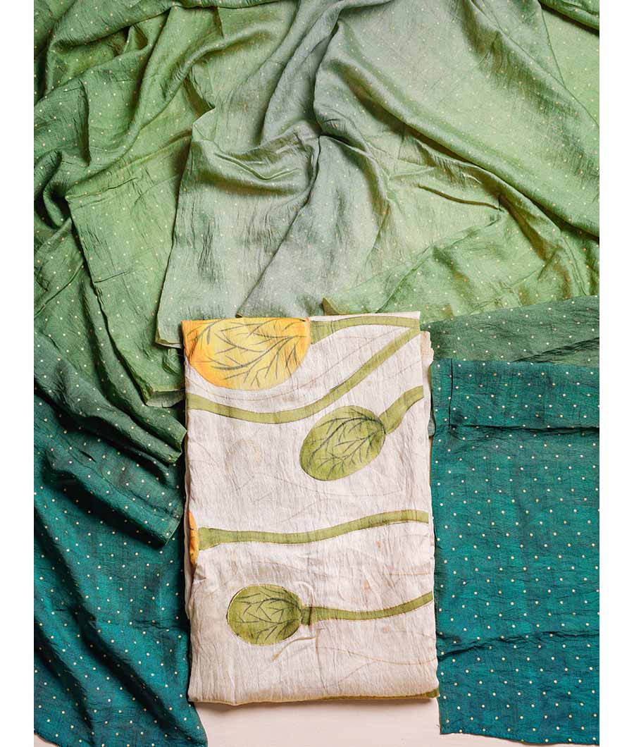 GULZAR'E'MOGRA - BRUSH PAINTED MOGRA CHANDERI SUIT SET
