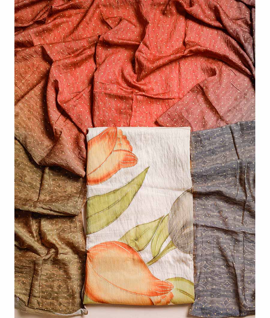 GULZAR'E'MOGRA - BRUSH PAINTED MOGRA CHANDERI SUIT SET