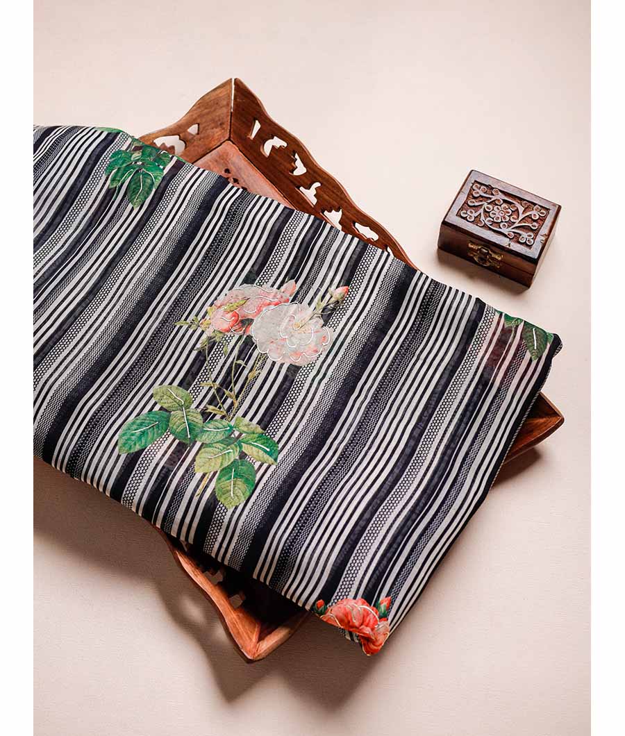 PURE VISCOSE GEORGETTE FOIL PRINTED FABRIC