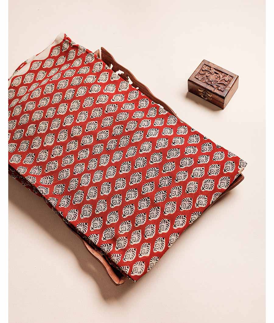 PURE GEORGETTE BAGRU HAND BLOCK PRINTED FABRIC