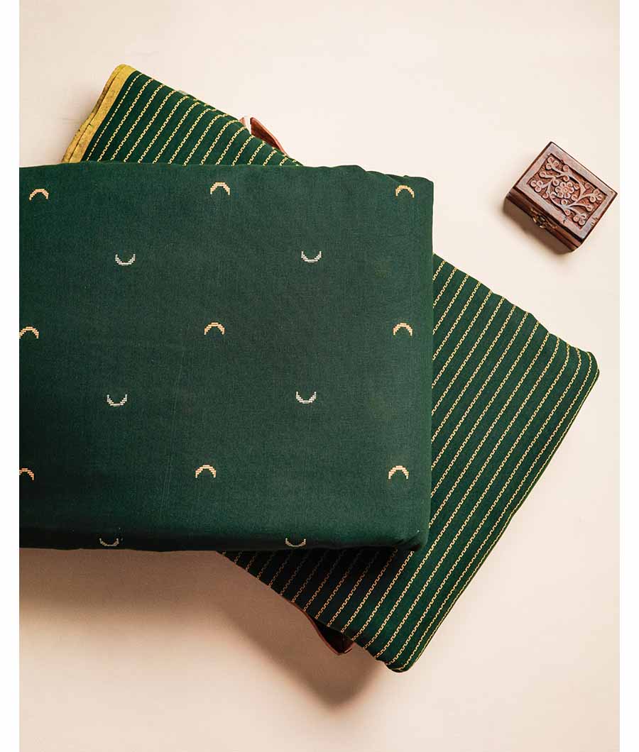 COTTON WOVEN FABRIC