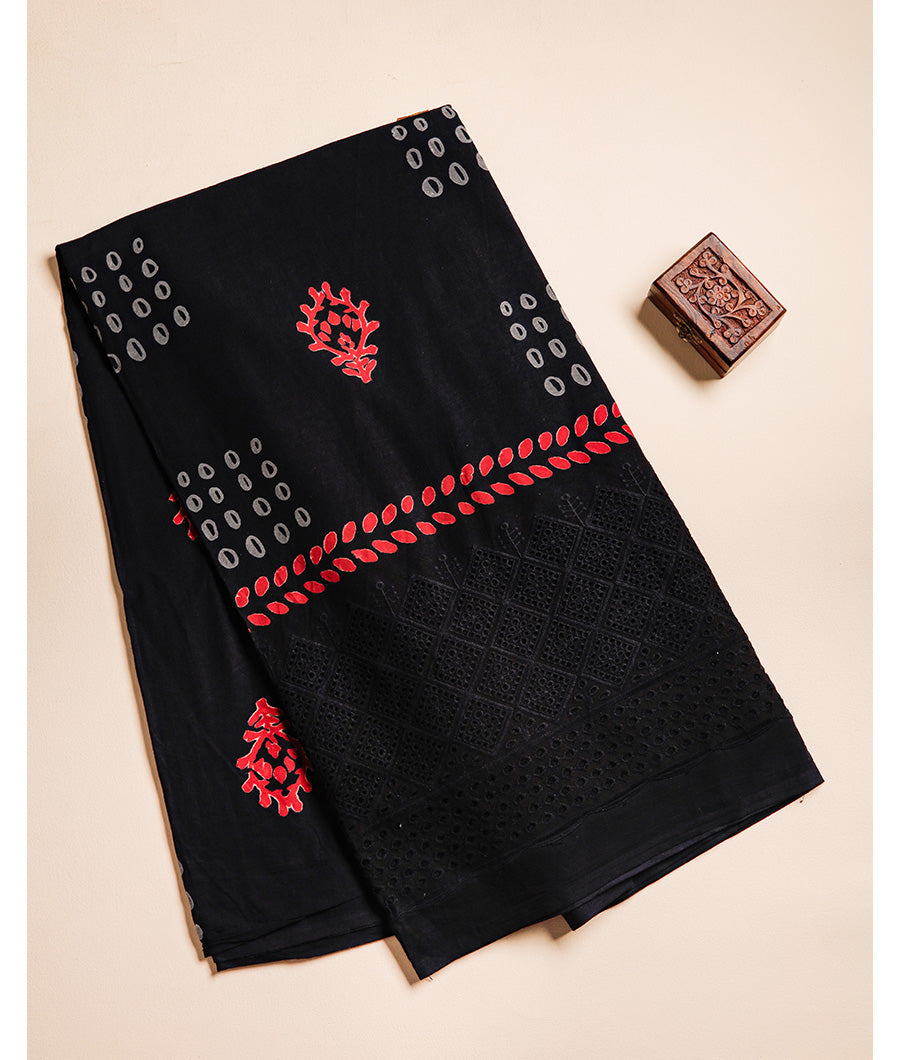 COTTON SCHIFFLI HAKOBA BORDER FABRIC