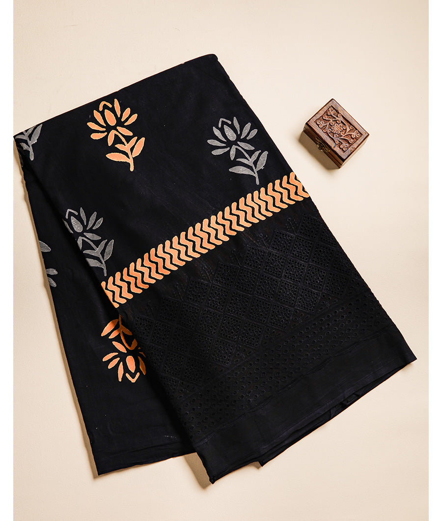 COTTON SCHIFFLI HAKOBA BORDER FABRIC