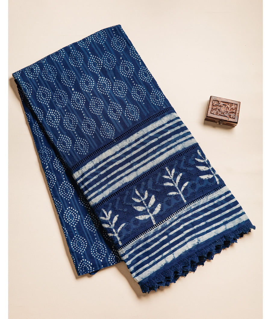 COTTON INDIGO BLOCK PRINTED SCHIFFLI LACE BORDER FABRIC