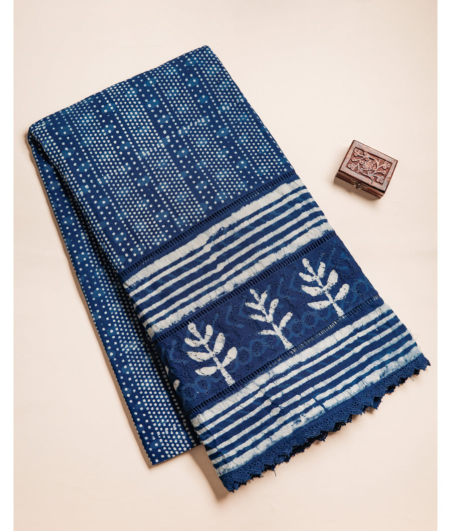 COTTON INDIGO BLOCK PRINTED SCHIFFLI LACE BORDER FABRIC