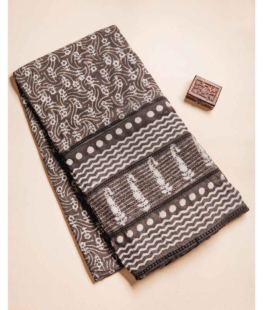 COTTON KASHISH BLOCK PRINTED SCHIFFLI LACE BORDER FABRIC