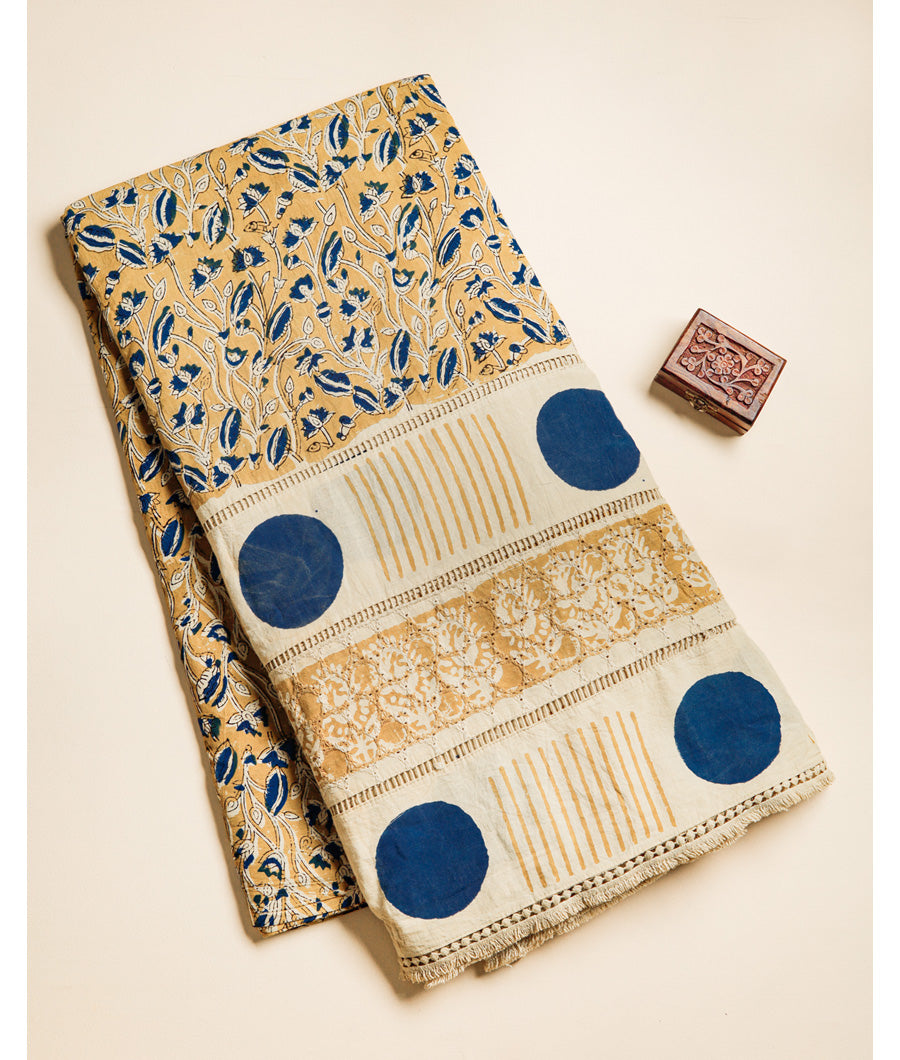 COTTON HANDBLOCK PRINTED SCHIFFLI LACE BORDER FABRIC