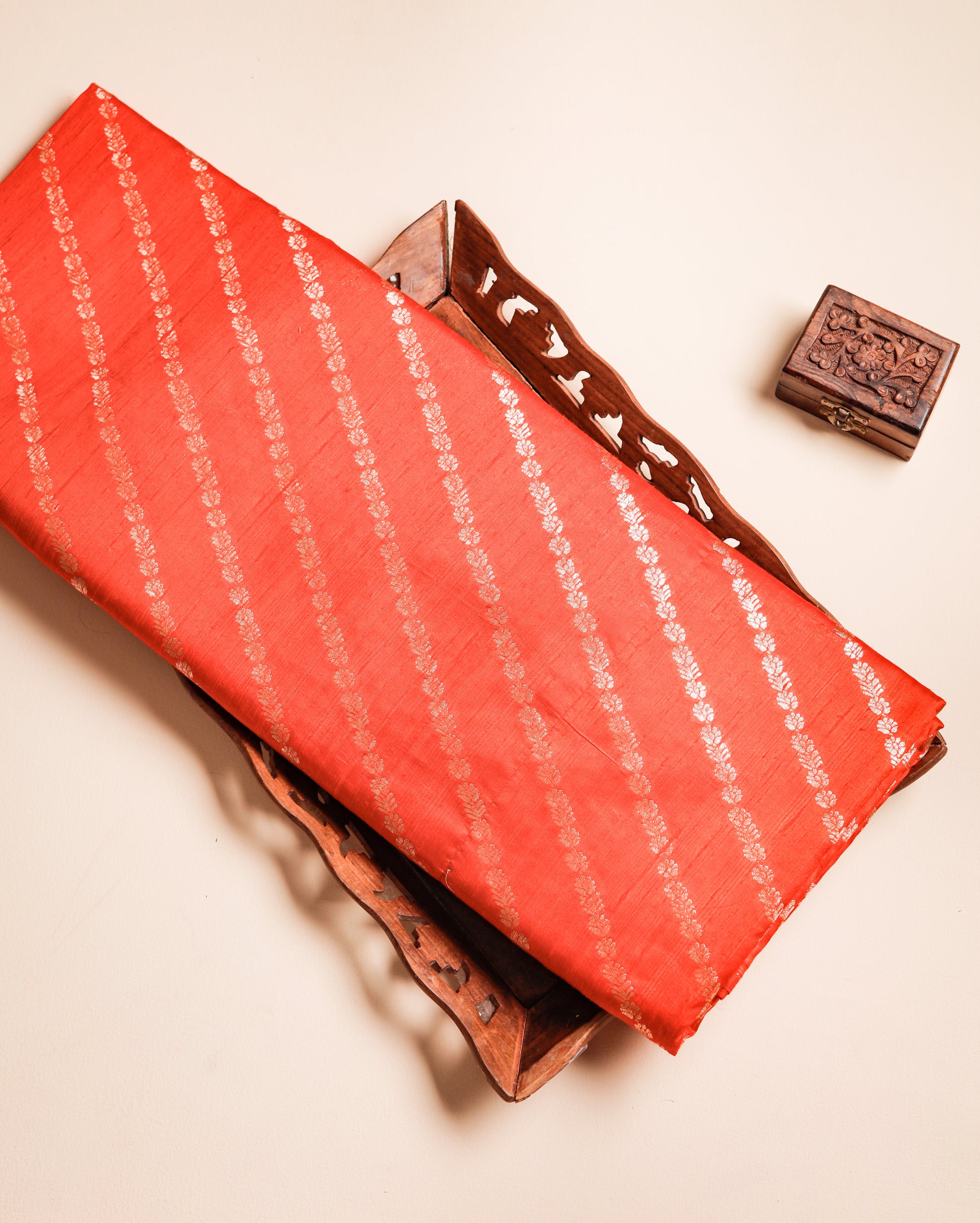 ROYAL LINEAGE PURE HANDLOOM BANARASI DUPION SILK FABRIC