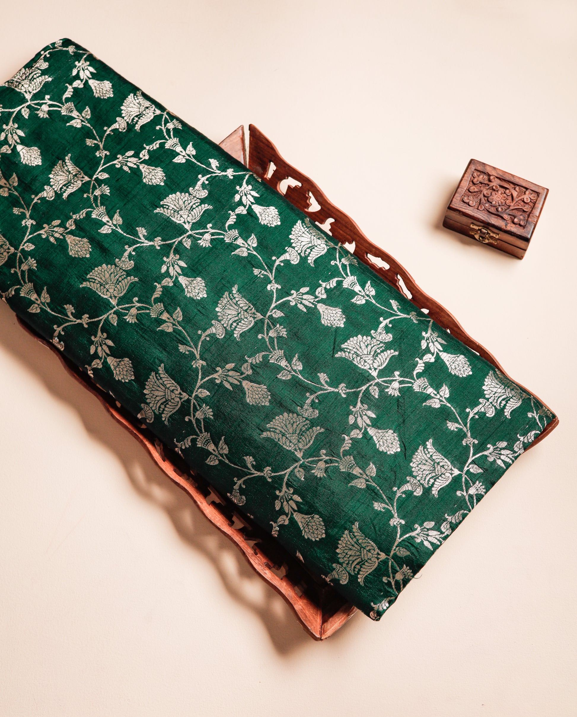 ROYAL LINEAGE PURE HANDLOOM BANARASI DUPION SILK FABRIC