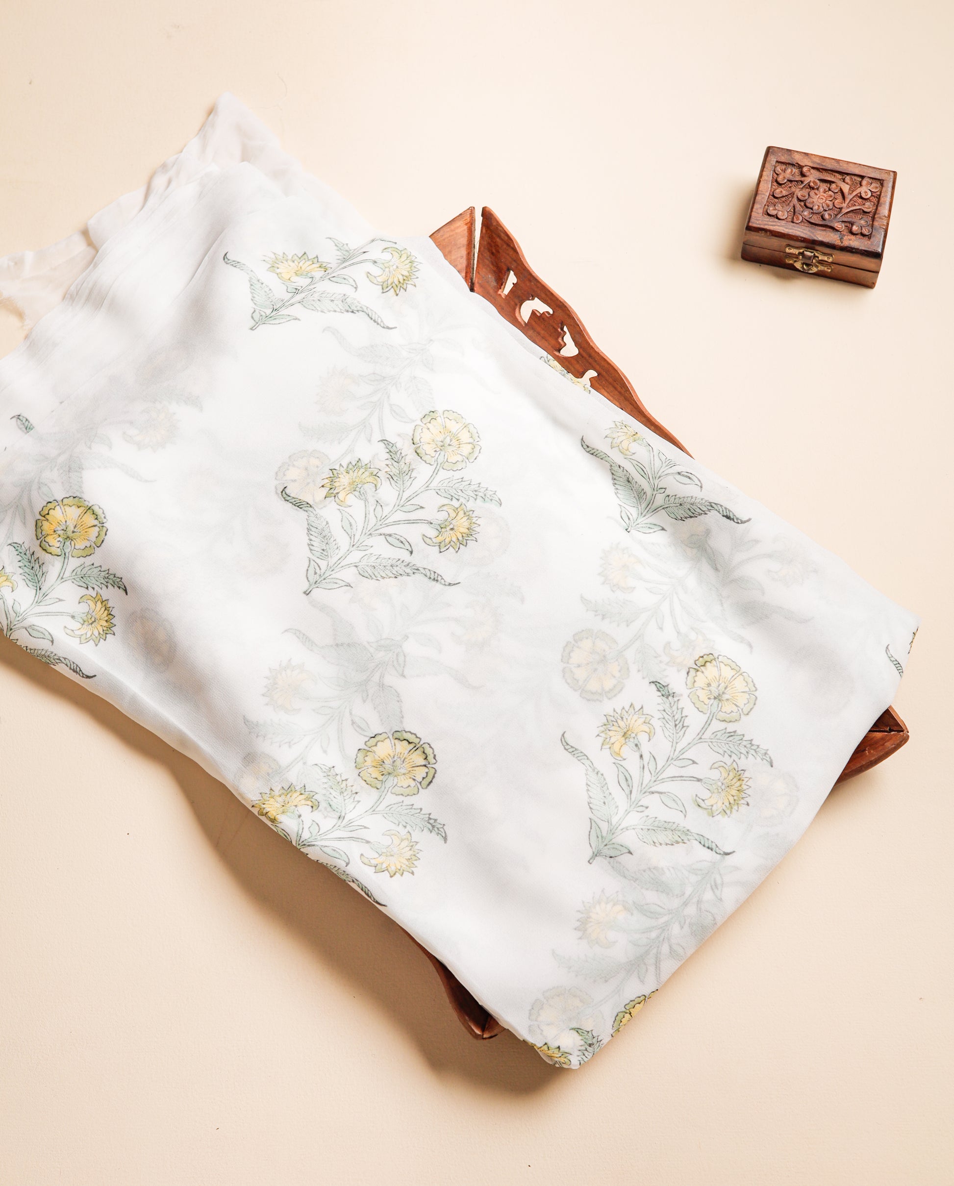 GEORGETTE BLOCK PRINTED FABRIC