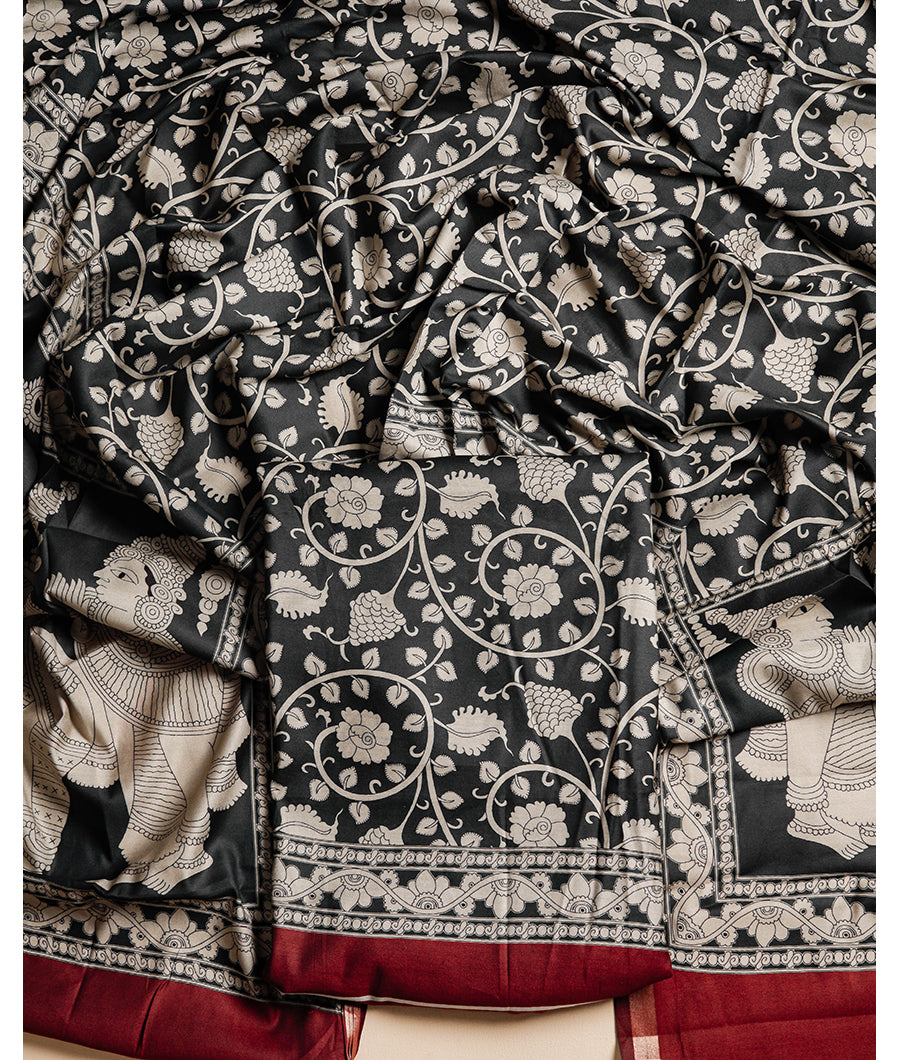 ASSAM SILK SUIT SET