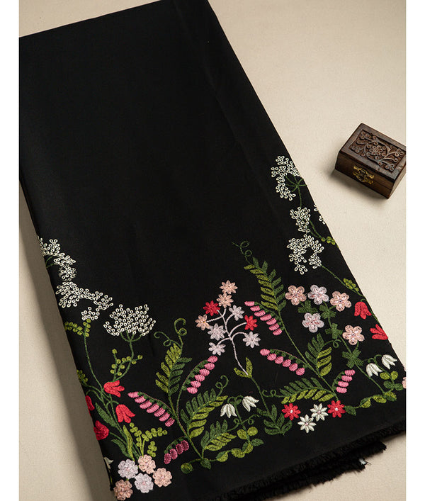 BANANA CREPE EMBROIDERED FABRIC