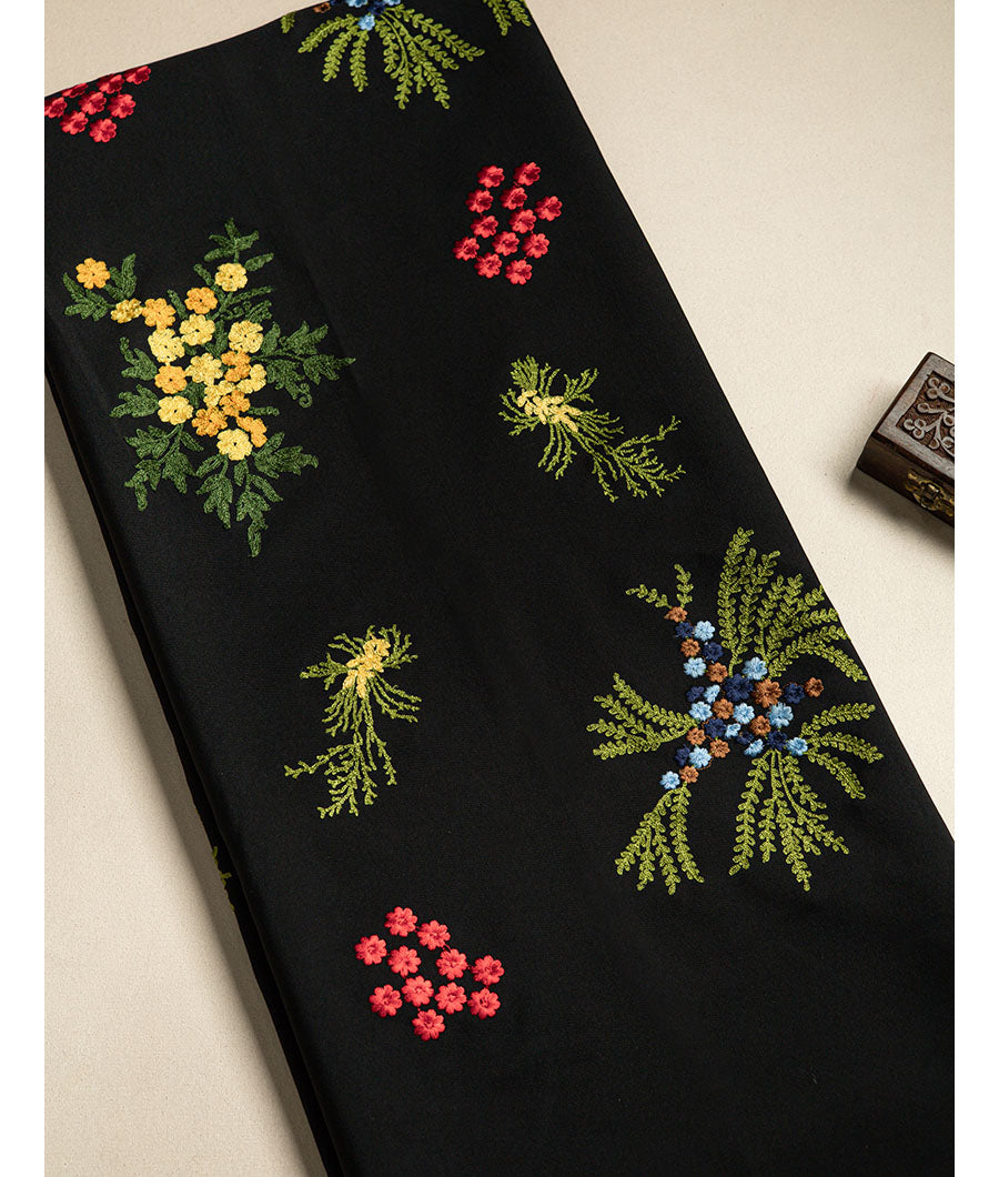 BANANA CREPE EMBROIDERED FABRIC