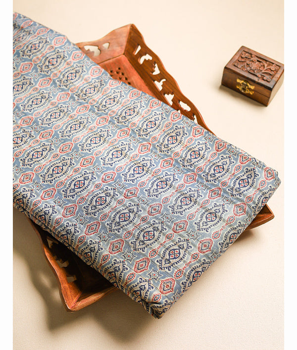 SEMI TUSSAR PRINTED FABRIC