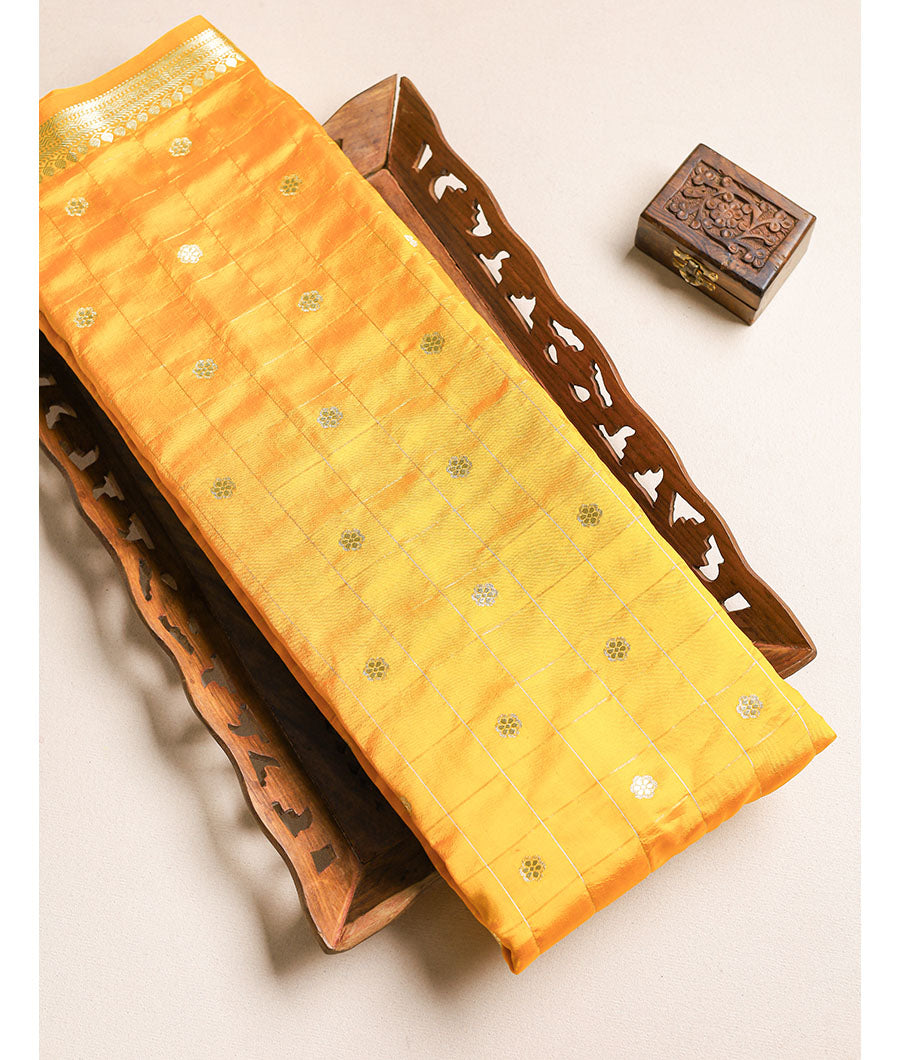 Pure silk banaras Butta