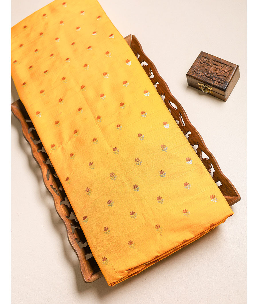 ROYAL LINEAGE PURE BANARAS BROCADE FABRIC